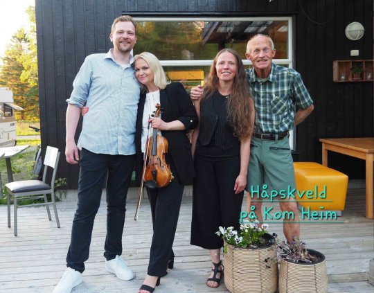 Håpskveld på Kom Heim